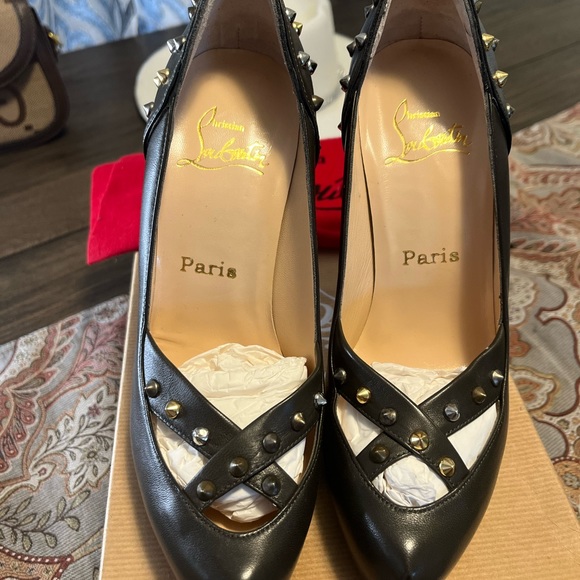 NAPA STUD GREEN CHRISTIAN LOUBOUTIN NEW IN BOX SIZE 371/2 - Picture 12 of 12